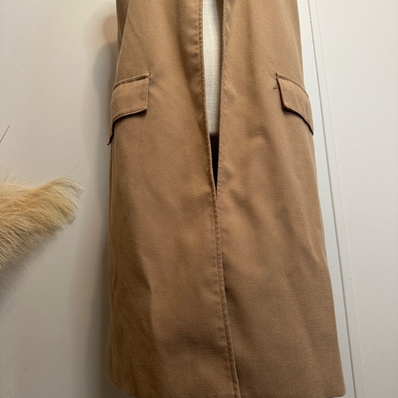 Long Tan Blazer Vest - Picture 2 of 5